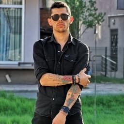 Özgür Ç. profil fotoğrafı