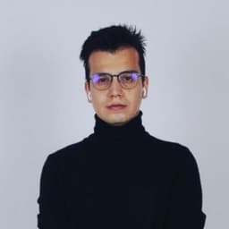 Özgür T. profil fotoğrafı