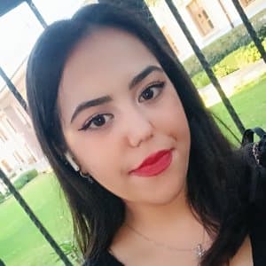 Öznur A. profil fotoğrafı