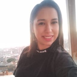 Perla Y. profil fotoğrafı