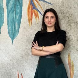 Pınar A. profil fotoğrafı