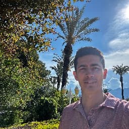Reşat Ç. profil fotoğrafı