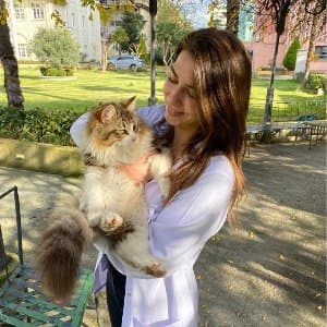 Rüya Ü. profil fotoğrafı