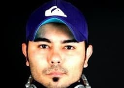 Dj Y. profil fotoğrafı