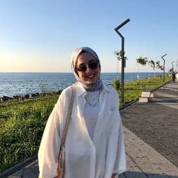 Şeyma Ü. profil fotoğrafı