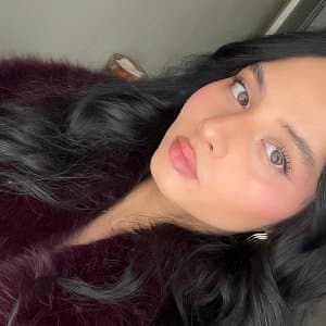 Sinem E. profil fotoğrafı