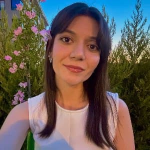 Sinem E. profil fotoğrafı