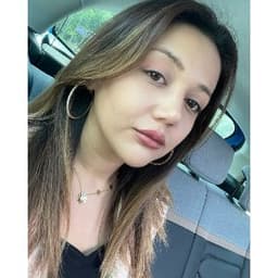Sinem İ. profil fotoğrafı