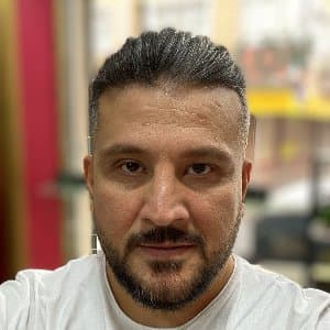 Son Y. profil fotoğrafı
