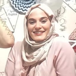 Sümeyra İ. profil fotoğrafı