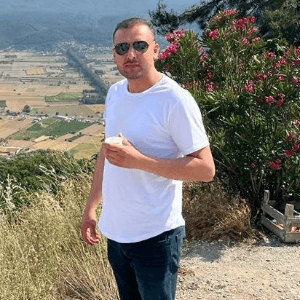 Tekin A. profil fotoğrafı