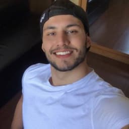 Toprak D. profil fotoğrafı