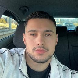 Toprak P. profil fotoğrafı