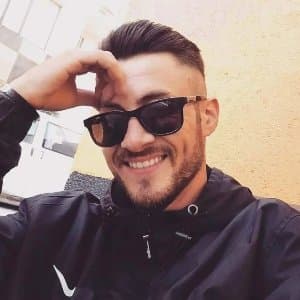 Ufuk T. profil fotoğrafı