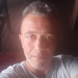 Ümit İ. profil fotoğrafı