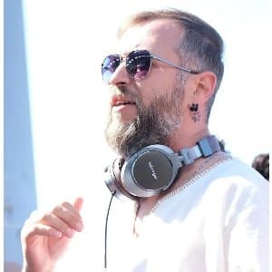 Volkan Y. profil fotoğrafı