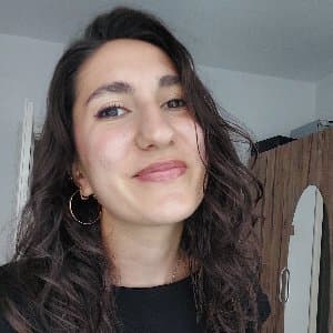 Yağmur A. profil fotoğrafı