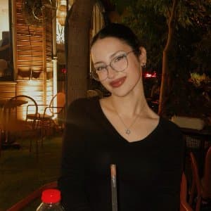 Yağmur Ö. profil fotoğrafı