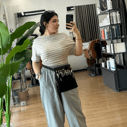 Yasemin C. profil fotoğrafı