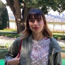 Yasemin U. profil fotoğrafı