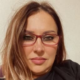 Yasemin Y. profil fotoğrafı