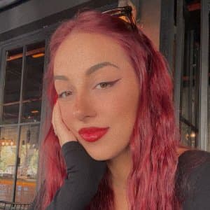 Yasmin C. profil fotoğrafı