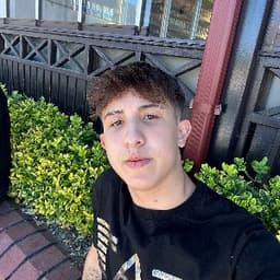 Yiğit S. profil fotoğrafı