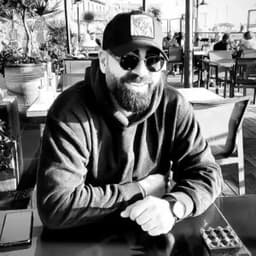Yusuf B. profil fotoğrafı