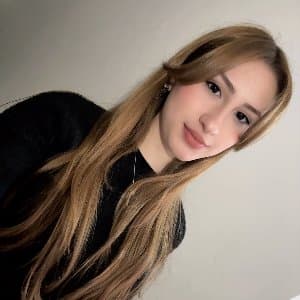 Zeynep C. profil fotoğrafı