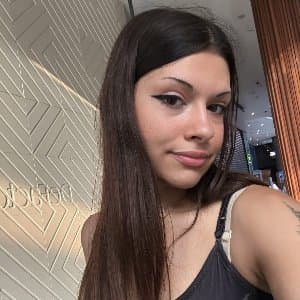 Zeynep E. profil fotoğrafı