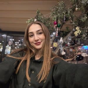 Zeynep U. profil fotoğrafı