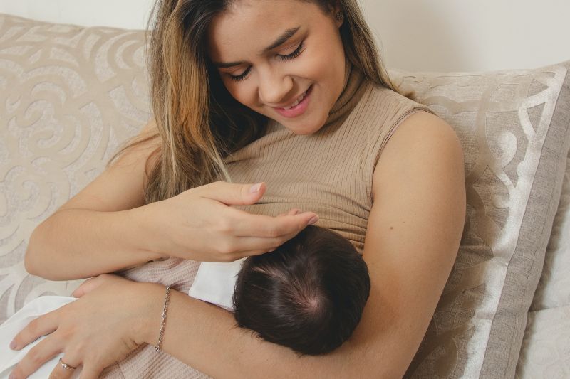 Emzirme Danışmanı