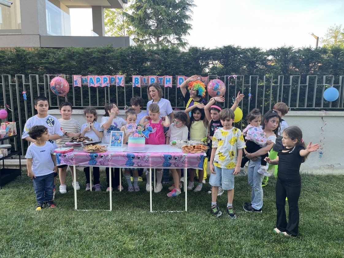 8.Cüce Organizasyon 