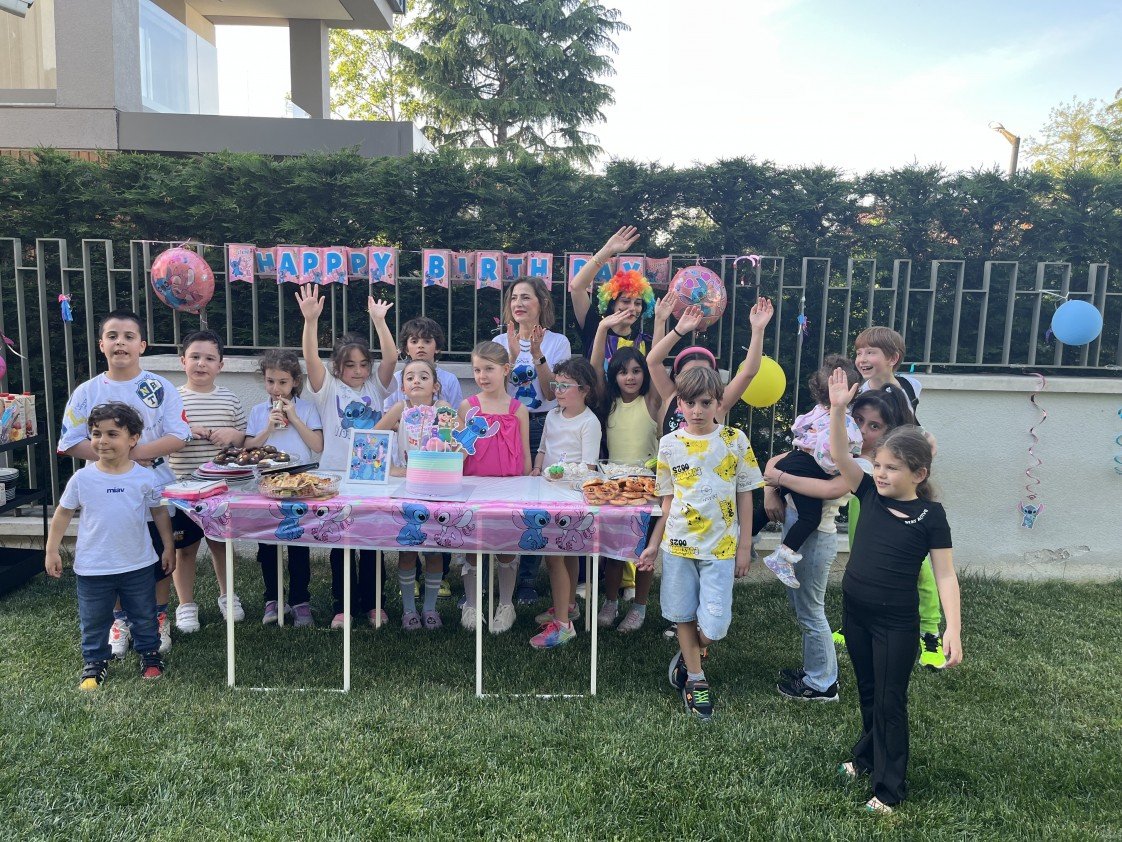 8.Cüce Organizasyon 