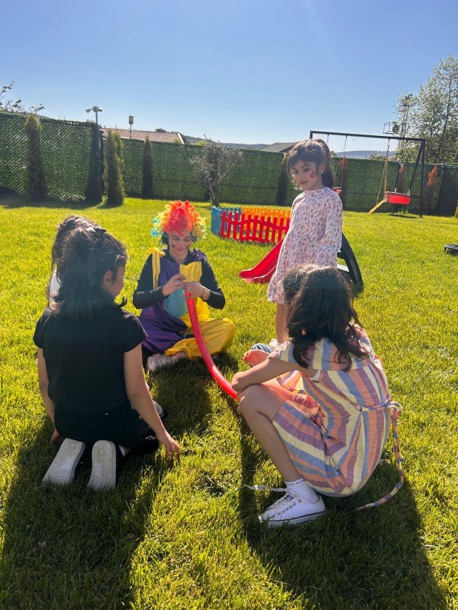 8.Cüce Organizasyon 