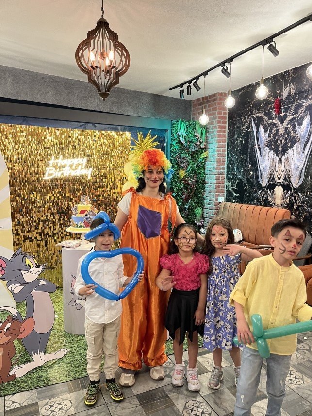 8.Cüce Organizasyon 