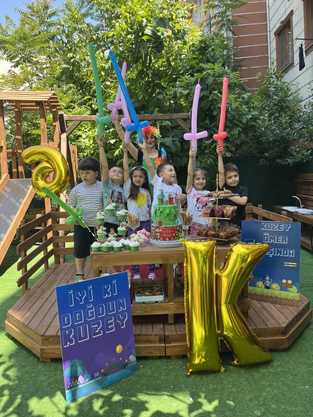 8.Cüce Organizasyon 