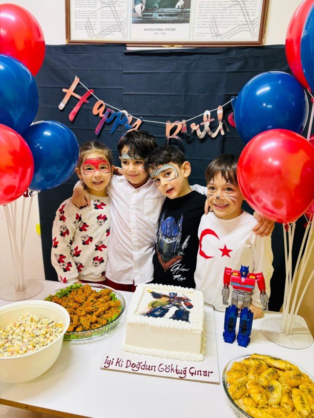 8.Cüce Organizasyon 