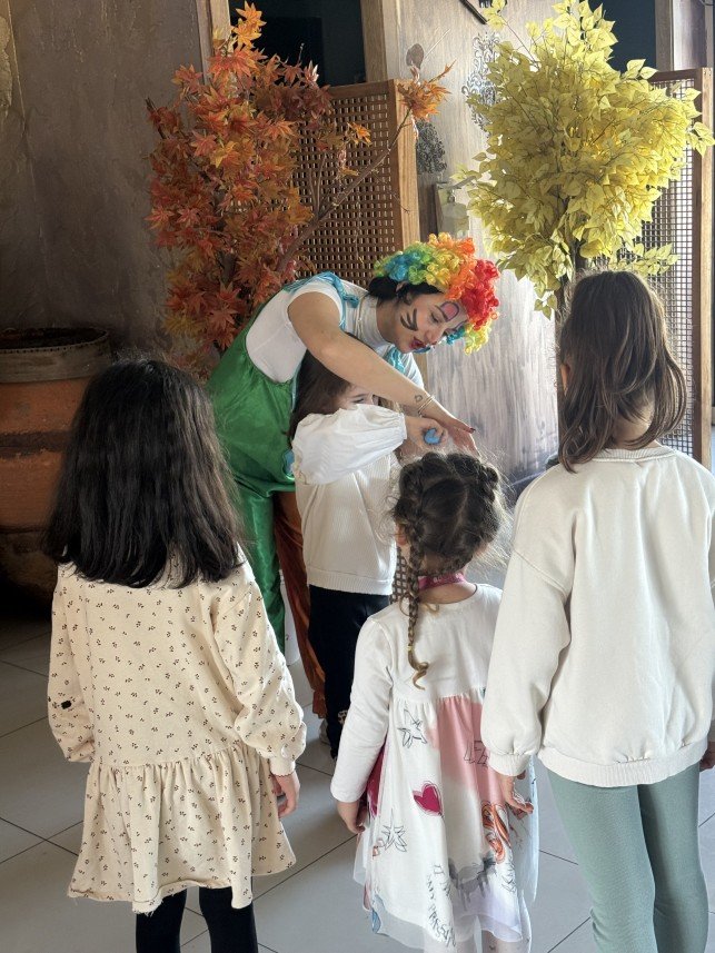 8.Cüce Organizasyon 