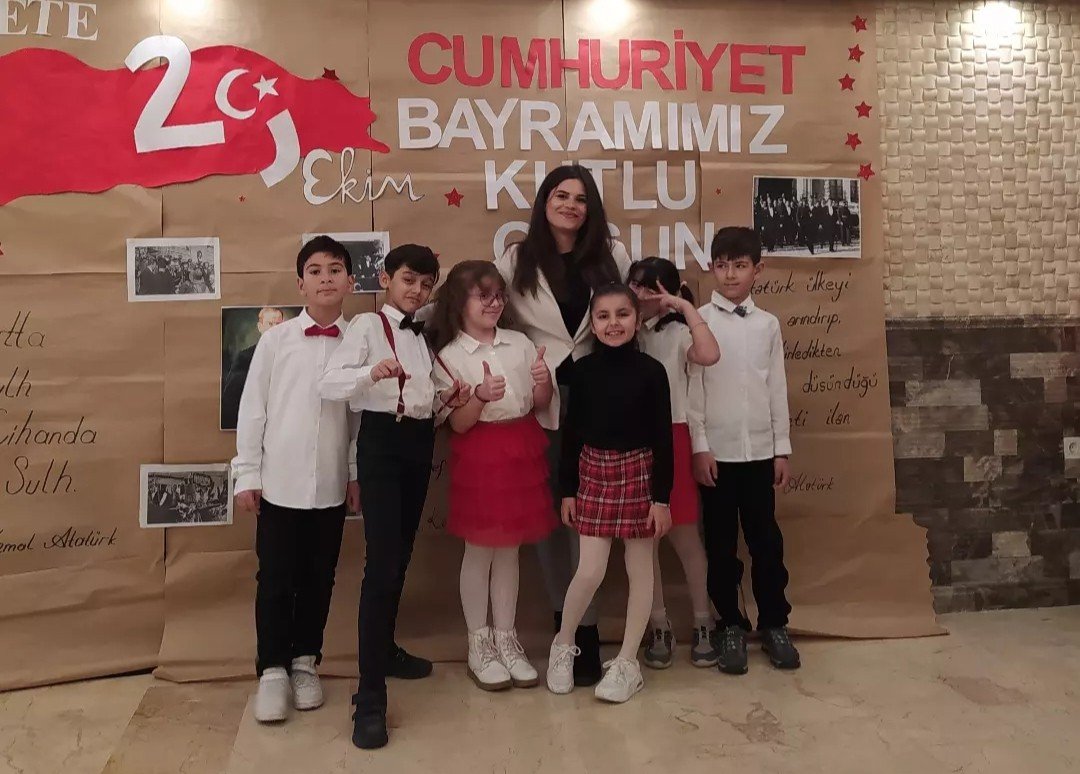 Esra Öztürk