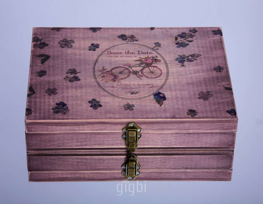 Anıları Ölümsüzleştiren Adam 