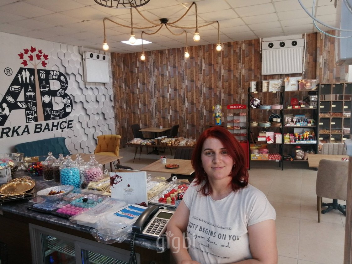 Arka Bahçe Kafe & Oyun Park