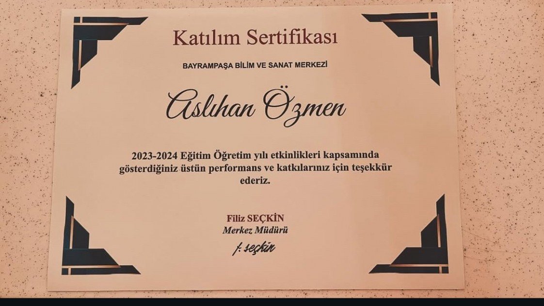Aslıhan Özmen