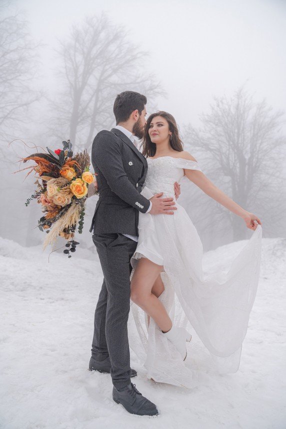 Aura Fotoğraf ve Reklam Ajans