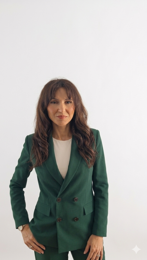 Ayla Simsek