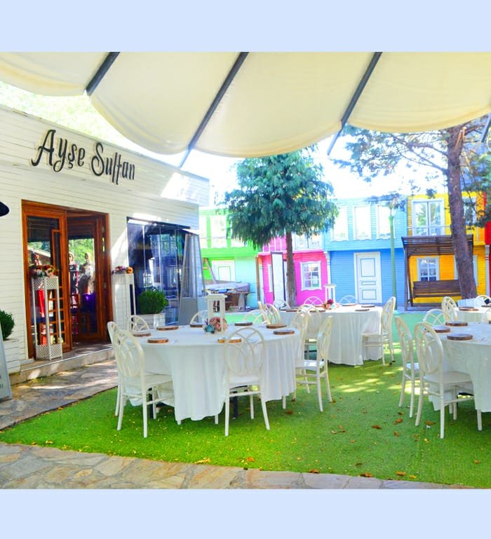 Ayşe Sultan Kır Düğünü