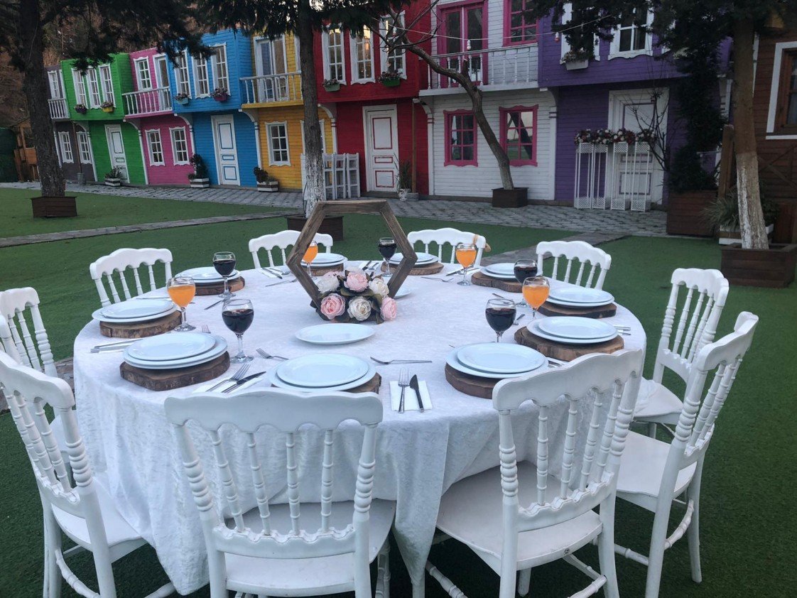 Ayşe Sultan Kır Düğünü