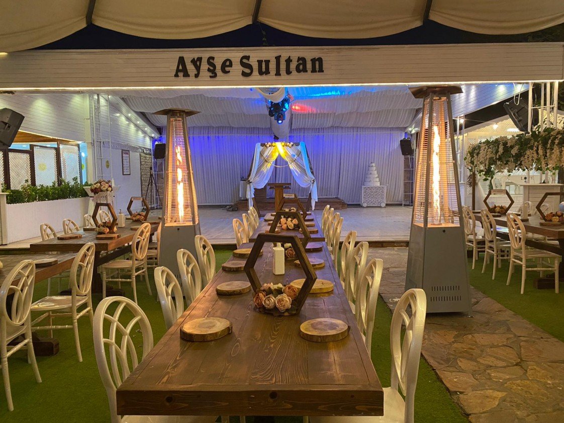 Ayşe Sultan Kır Düğünü