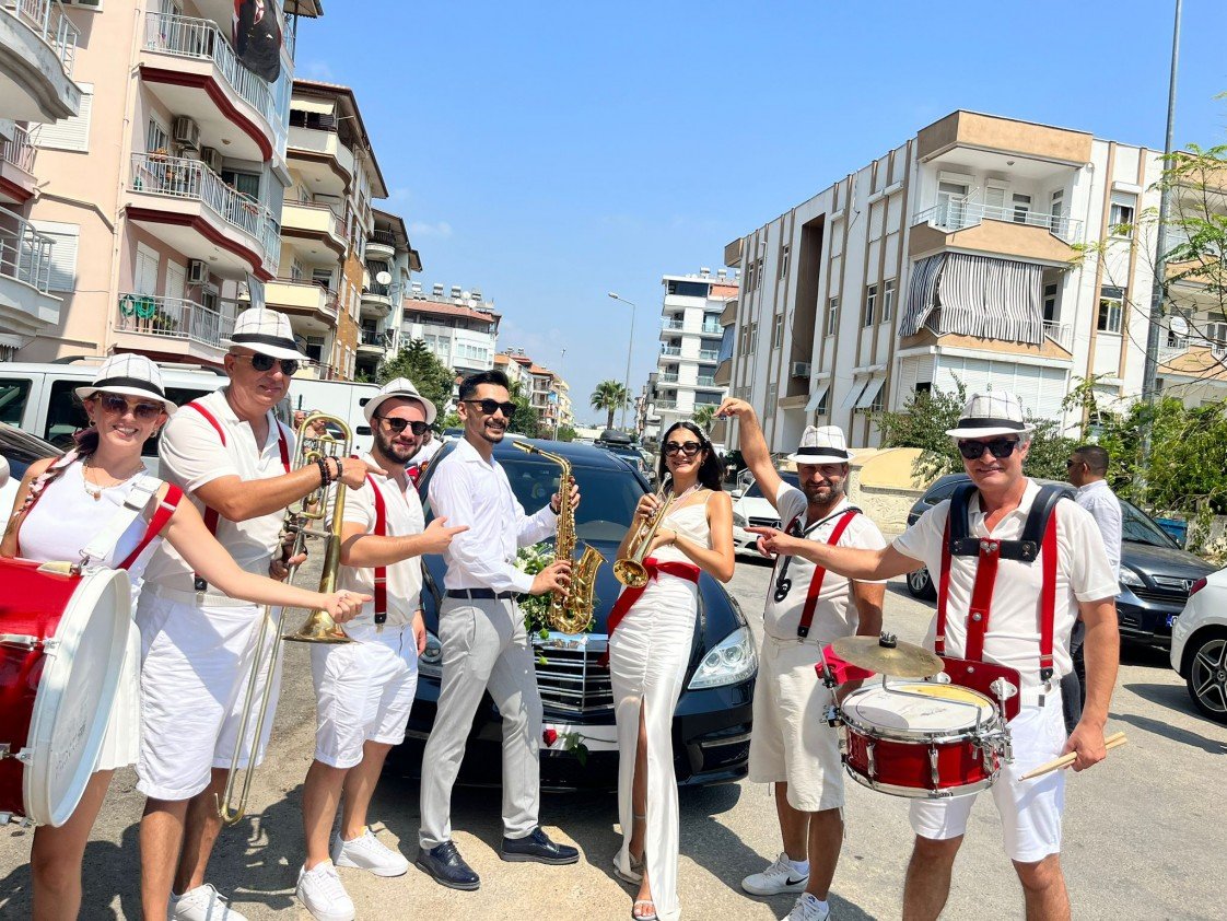 Bandoerol & Orkestra