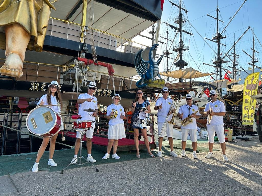 Bandoerol & Orkestra